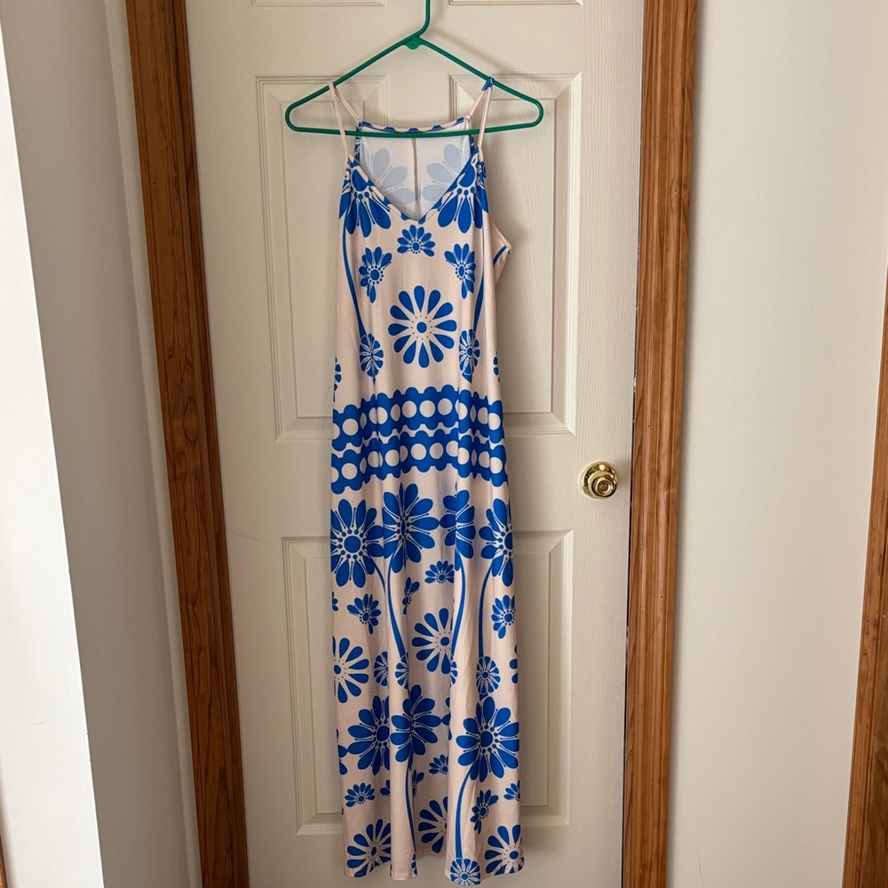 SHEIN Blue and White Floral Maxi Dress